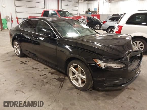 ✅ 2017 Volvo S90 Momentum • VIN: YV1102AK2H1008973 • Lot: 42298462. Listed on IAAI with 117,336 mi. Free auction sales archive from the USA and detailed vehicle history report at DreamBid. Image 1.