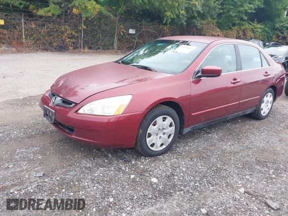 ✅ 2003 Honda Accord LX • VIN: 1HGCM66353A092065 • Lot: 39880602. Listed on IAAI with 133,470 mi. Free auction sales archive from the USA and detailed vehicle history report at DreamBid. Image 17.