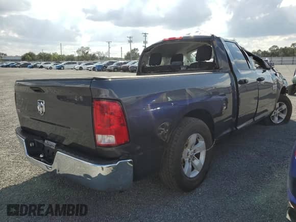 2024 Ram 1500 SLT z VIN 1C6RR6GGXRS123557, wystawiony jako Copart lot #85113715 z przebiegiem 43 687 mil mil oraz Szkoda całkowita • Salvage title. Historia ofert i sprzedaży dostępna na DreamBid. Obrazek 3.