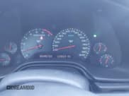 ✅ 2004 Chevrolet Corvette • VIN: 1G1YY22G645120159 • Lot: 43752732. Wystawiony na IAAI z przebiegiem 128 869 mil. Bezpłatny archiwum sprzedaży aukcyjnych z USA i szczegółowy raport historii pojazdu na DreamBid. Zdjęcie 7.