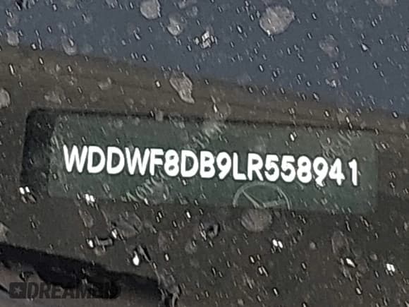 ✅ 2020 Mercedes-Benz C 300 • VIN: WDDWF8DB9LR558941 • Lot: 42706308. Listed on IAAI with 25,486 mi. Free auction sales archive from the USA and detailed vehicle history report at DreamBid. Image 18.