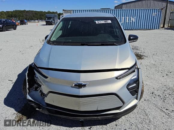 ✅ 2023 Chevrolet Bolt EV 1LT • VIN: 1G1FW6S0XP4186439 • Lot: 76360714. Wystawiony na Copart z przebiegiem 25 080 mil. Bezpłatny archiwum sprzedaży aukcyjnych z USA i szczegółowy raport historii pojazdu na DreamBid. Zdjęcie 5.
