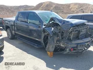 ✅ 2021 GMC Sierra 1500 AT4 • VIN: 1GTU9EET4MZ368173 • Лот: 43114958. Опубликован ранее на IAAI с пробегом 152 934 миль. Бесплатный доступ к архиву аукционных продаж из США и подробный отчёт об истории автомобиля на DreamBid. Изображение 1.