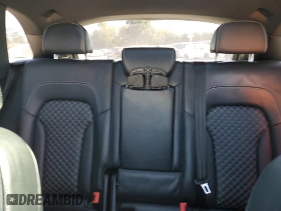 ✅ 2016 Audi SQ5 Premium Plus • VIN: WA1CCAFP9GA009227 • Lot: 86491455. Wystawiony na Copart z przebiegiem 91 398 mil. Bezpłatny archiwum sprzedaży aukcyjnych z USA i szczegółowy raport historii pojazdu na DreamBid. Zdjęcie 10.