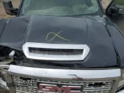 ✅ 2018 GMC Sierra 2500HD • VIN: 1GT12REY5JF249782 • Лот: 63441004. Опубликован ранее на Copart с пробегом 185 845 миль. Бесплатный доступ к архиву аукционных продаж из США и подробный отчёт об истории автомобиля на DreamBid. Изображение 11.