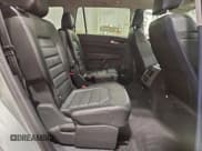 ✅ 2018 Volkswagen Atlas SEL Premium • VIN: 1V2NR2CA0JC551524 • Lot: 94973585. Wystawiony na Copart z przebiegiem 127 355 mil. Bezpłatny archiwum sprzedaży aukcyjnych z USA i szczegółowy raport historii pojazdu na DreamBid. Zdjęcie 11.