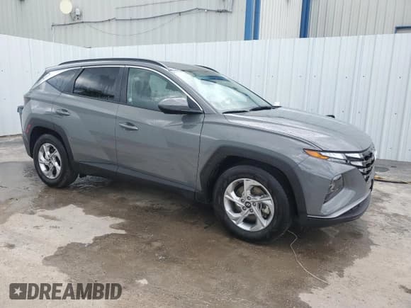 ✅ 2024 Hyundai Tucson SEL • VIN: 5NMJB3DE1RH398239 • Lot: 71288864. Wystawiony na Copart z przebiegiem 9 132 mil. Bezpłatny archiwum sprzedaży aukcyjnych z USA i szczegółowy raport historii pojazdu na DreamBid. Zdjęcie 4.