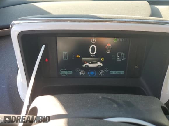 ✅ 2012 Chevrolet Volt • VIN: 1G1RA6E42CU105700 • Lot: 76188544. Wystawiony na Copart z przebiegiem 177 007 mil. Bezpłatny archiwum sprzedaży aukcyjnych z USA i szczegółowy raport historii pojazdu na DreamBid. Zdjęcie 9.