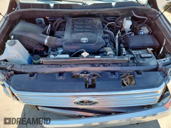 ✅ 2021 Toyota Tundra Platinum • VIN: 5TFAY5F14MX011333 • Лот: 65767465. Опубликован ранее на Copart с пробегом 81 942 миль. Бесплатный доступ к архиву аукционных продаж из США и подробный отчёт об истории автомобиля на DreamBid. Изображение 11.