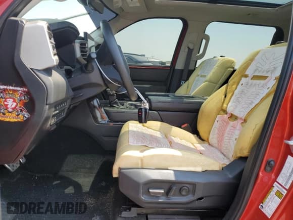 ✅ 2022 Toyota Tundra Limited • VIN: 5TFJA5DB3NX004830 • Лот: 62139434. Опубликован ранее на Copart с пробегом Не указан. Бесплатный доступ к архиву аукционных продаж из США и подробный отчёт об истории автомобиля на DreamBid. Изображение 7.