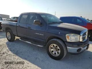 ✅ 2007 Dodge 1500 SLT • VIN: 1D7HA18P37J621489 • Лот: 67723384. Опубликован ранее на Copart с пробегом 93 336 миль. Бесплатный доступ к архиву аукционных продаж из США и подробный отчёт об истории автомобиля на DreamBid. Изображение 4.