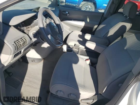 ✅ 2007 Nissan Quest S • VIN: 5N1BV28U07N109015 • Lot: 71560994. Wystawiony na Copart z przebiegiem 181 942 mil. Bezpłatny archiwum sprzedaży aukcyjnych z USA i szczegółowy raport historii pojazdu na DreamBid. Zdjęcie 7.