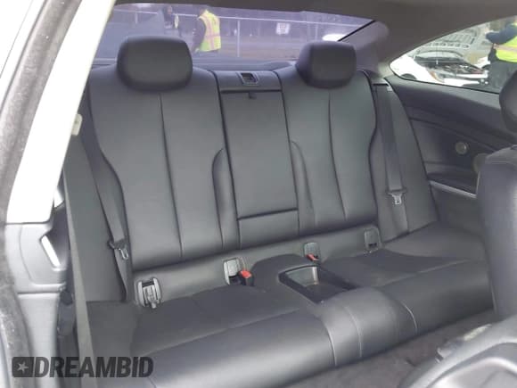 ✅ 2014 BMW 4 Series 435i xDrive • VIN: WBA3R5C54EK187968 • Лот: 43594588. Опубликован ранее на IAAI с пробегом 104 081 миль. Бесплатный доступ к архиву аукционных продаж из США и подробный отчёт об истории автомобиля на DreamBid. Изображение 8.