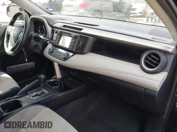 ✅ 2016 Toyota RAV4 XLE • VIN: 2T3RFREV2GW499811 • Lot: 43278390. Listed on IAAI with 148,028 mi. Free auction sales archive from the USA and detailed vehicle history report at DreamBid. Image 5.