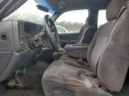 ✅ 2000 Chevrolet Silverado 1500 LS • VIN: 2GCEC19T1Y1314482 • Lot: 94380205. Wystawiony na Copart z przebiegiem 231 358 mil. Bezpłatny archiwum sprzedaży aukcyjnych z USA i szczegółowy raport historii pojazdu na DreamBid. Zdjęcie 7.