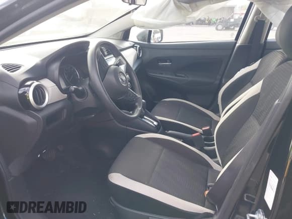 ✅ 2021 Nissan Versa SV • VIN: 3N1CN8EV1ML871177 • Lot: 43690123. Listed on IAAI with 78,127 mi. Free auction sales archive from the USA and detailed vehicle history report at DreamBid. Image 5.