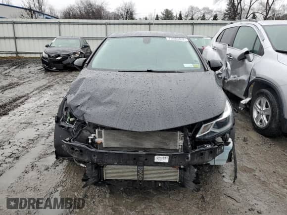 ✅ 2017 Chevrolet Cruze LT • VIN: 1G1BE5SM9H7250386 • Лот: 73680462. Размещён на Copart с пробегом 63 110 миль миль. Получите бесплатный доступ к архиву аукционных продаж из США и посмотрите подробный отчёт об истории автомобиля на DreamBid. Изображение 5.