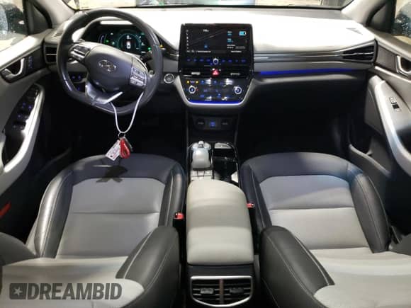 2020 Hyundai Ioniq Limited с VIN KMHC85LJXLU068533, выставлен на аукционе Copart как лот 67262364 с пробегом 23 825 миль миль и Списание • Salvage title. История ставок и продаж доступна на DreamBid. Изображение 8.
