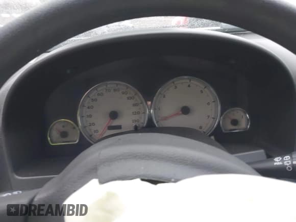 ✅ 2005 Saturn VUE • VIN: 5GZCZ33D95S830599 • Lot: 41477490. Wystawiony na IAAI z przebiegiem Nie podano. Bezpłatny archiwum sprzedaży aukcyjnych z USA i szczegółowy raport historii pojazdu na DreamBid. Zdjęcie 7.