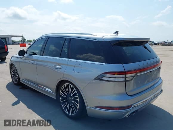 ✅ 2023 Lincoln Aviator Black Label • VIN: 5LM5J9XC1PGL26469 • Лот: 42347331. Опубликован ранее на IAAI с пробегом 10 519 миль. Бесплатный доступ к архиву аукционных продаж из США и подробный отчёт об истории автомобиля на DreamBid. Изображение 3.