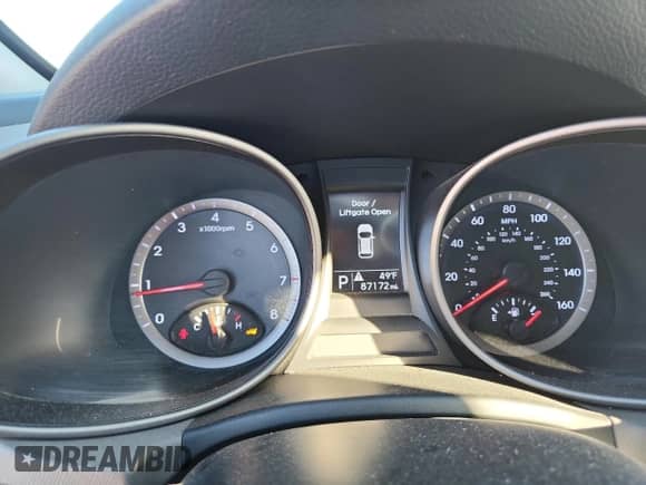 2016 Hyundai Santa Fe с VIN 5XYZTDLB6GG375964, выставлен на аукционе Copart как лот 86296025 с пробегом 87 172 миль миль и Списание • Salvage title. История ставок и продаж доступна на DreamBid. Изображение 9.