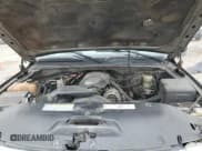 ✅ 2001 Chevrolet Suburban LS • VIN: 3GNEC16T11G166021 • Лот: 46062145. Опубликован ранее на Copart с пробегом 309 029 миль. Бесплатный доступ к архиву аукционных продаж из США и подробный отчёт об истории автомобиля на DreamBid. Изображение 12.