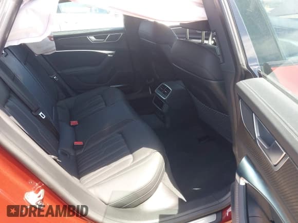 ✅ 2025 Audi S7 Prestige • VIN: WAUSFBF25SN018444 • Лот: 42190779. Опубликован ранее на IAAI с пробегом 6 402 миль. Бесплатный доступ к архиву аукционных продаж из США и подробный отчёт об истории автомобиля на DreamBid. Изображение 8.