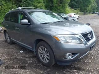 ✅ 2015 Nissan Pathfinder Platinum • VIN: 5N1AR2MM1FC648968 • Lot: 42953732. Listed on IAAI with 134,729 mi. Free auction sales archive from the USA and detailed vehicle history report at DreamBid. Image 1.