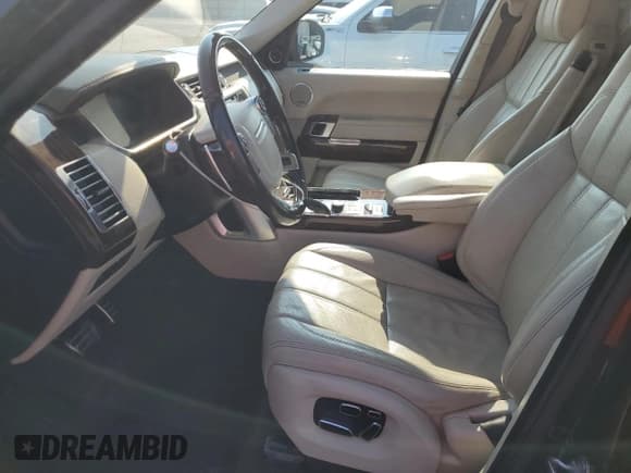 ✅ 2015 Land Rover Range Rover Autobiography • VIN: SALGV3TF6FA237248 • Lot: 69554285. Listed on Copart with Not provided. Free auction sales archive from the USA and detailed vehicle history report at DreamBid. Image 7.