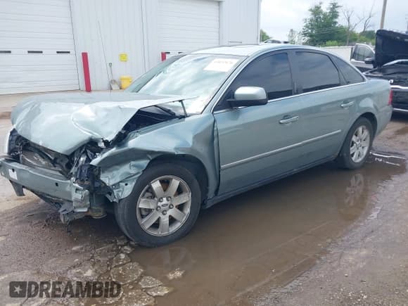 ✅ 2006 Ford Five Hundred SEL • VIN: 1FAHP27166G130749 • Lot: 43032676. Wystawiony na IAAI z przebiegiem Nie podano. Bezpłatny archiwum sprzedaży aukcyjnych z USA i szczegółowy raport historii pojazdu na DreamBid. Zdjęcie 2.