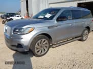 ✅ 2023 Lincoln Navigator Reserve • VIN: 5LMJJ2LG9PEL12863 • Lot: 42724923. Wystawiony na IAAI z przebiegiem 33 436 mil. Bezpłatny archiwum sprzedaży aukcyjnych z USA i szczegółowy raport historii pojazdu na DreamBid. Zdjęcie 2.