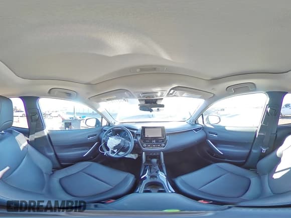 ✅ 2024 Toyota Corolla Cross XLE • VIN: 7MUDAAAG2RV087013 • Lot: 85517675. Listed on Copart with 21,810 mi. Free auction sales archive from the USA and detailed vehicle history report at DreamBid. Image 15.