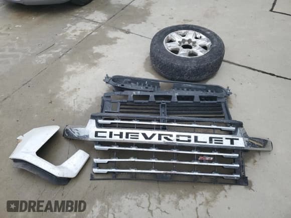 ✅ 2020 Chevrolet Silverado 2500HD LTZ • VIN: 1GC4YPEY9LF117787 • Лот: 81127825. Опубликован ранее на Copart с пробегом 200 668 миль. Бесплатный доступ к архиву аукционных продаж из США и подробный отчёт об истории автомобиля на DreamBid. Изображение 12.