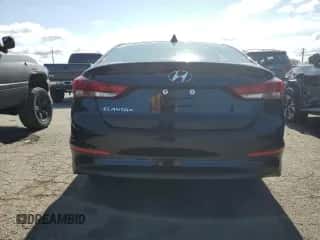 2018 Hyundai Elantra SEL с VIN 5NPD84LF5JH367918, выставлен на аукционе Copart как лот 61794705 с пробегом 50 736 миль миль и Списание • Salvage title. История ставок и продаж доступна на DreamBid. Изображение 6.