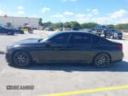 ✅ 2016 BMW 7 Series 740i • VIN: WBA7E2C51GG738889 • Lot: 41838071. Wystawiony na IAAI z przebiegiem 49 649 mil. Bezpłatny archiwum sprzedaży aukcyjnych z USA i szczegółowy raport historii pojazdu na DreamBid. Zdjęcie 14.