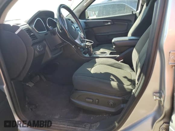 ✅ 2012 Chevrolet Traverse 1LT • VIN: 1GNKRGED5CJ300285 • Lot: 70058404. Wystawiony na Copart z przebiegiem 160 925 mil. Bezpłatny archiwum sprzedaży aukcyjnych z USA i szczegółowy raport historii pojazdu na DreamBid. Zdjęcie 7.