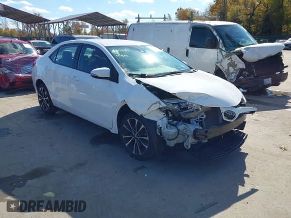 ✅ 2018 Toyota Corolla L • VIN: 2T1BURHE5JC057237 • Лот: 43593819. Опубликован ранее на IAAI с пробегом 40 256 миль. Бесплатный доступ к архиву аукционных продаж из США и подробный отчёт об истории автомобиля на DreamBid. Изображение 1.