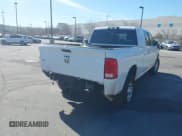 ✅ 2018 Ram 2500 Big Horn • VIN: 3C6TR4MT1JG213218 • Lot: 41487023. Wystawiony na IAAI z przebiegiem 141 367 mil. Bezpłatny archiwum sprzedaży aukcyjnych z USA i szczegółowy raport historii pojazdu na DreamBid. Zdjęcie 4.