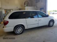 ✅ 2001 Chrysler Town & Country LXi • VIN: 2C4GP54L51R175962 • Lot: 61483785. Wystawiony na Copart z przebiegiem 218 282 mil. Bezpłatny archiwum sprzedaży aukcyjnych z USA i szczegółowy raport historii pojazdu na DreamBid. Zdjęcie 3.