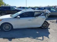 ✅ 2015 Hyundai Sonata Limited • VIN: 5NPE34AF8FH039860 • Лот: 41794467. Опубликован ранее на IAAI с пробегом 149 060 миль. Бесплатный доступ к архиву аукционных продаж из США и подробный отчёт об истории автомобиля на DreamBid. Изображение 19.