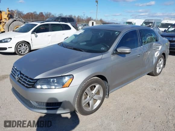 ✅ 2013 Volkswagen Passat SE • VIN: 1VWBN7A35DC044394 • Lot: 43689293. Listed on IAAI with 74,727 mi. Free auction sales archive from the USA and detailed vehicle history report at DreamBid. Image 2.