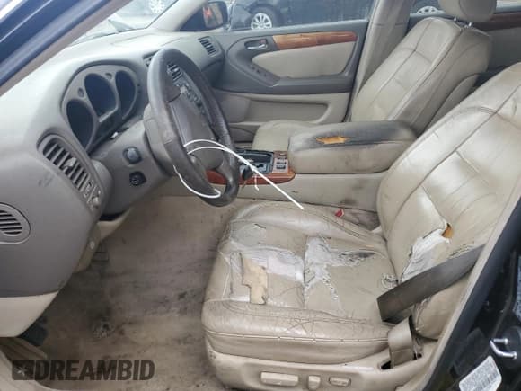 ✅ 1998 Lexus GS 300 • VIN: JT8BD68S0W0030645 • Lot: 60280975. Wystawiony na Copart z przebiegiem 275 249 mil. Bezpłatny archiwum sprzedaży aukcyjnych z USA i szczegółowy raport historii pojazdu na DreamBid. Zdjęcie 7.