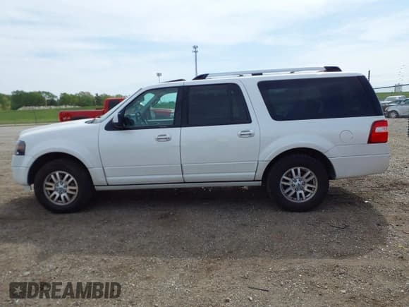 ✅ 2014 Ford Expedition Max Limited • VIN: 1FMJK1K57EEF33644 • Lot: 42145706. Wystawiony na IAAI z przebiegiem 158 631 mil. Bezpłatny archiwum sprzedaży aukcyjnych z USA i szczegółowy raport historii pojazdu na DreamBid. Zdjęcie 14.