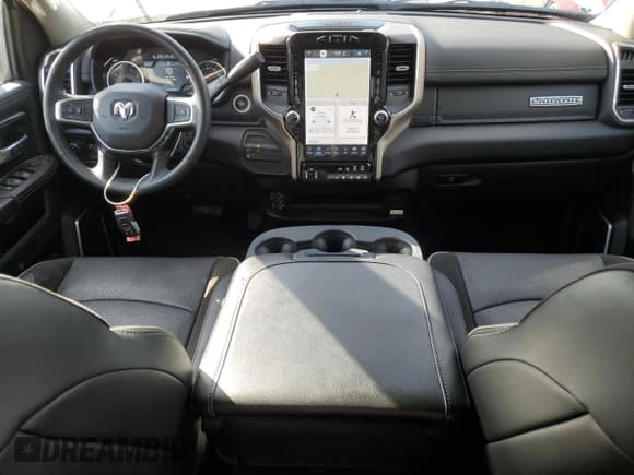 ✅ 2024 Ram 2500 Laramie • VIN: 3C6UR5FL0RG355174 • Lot: 82612145. Listed on Copart with 22,099 mi. Free auction sales archive from the USA and detailed vehicle history report at DreamBid. Image 8.