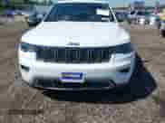 2018 Jeep Grand Cherokee Limited z VIN 1C4RJEBG1JC159332, wystawiony jako IAAI lot #43123211 z przebiegiem 62 515 mil mil oraz . Historia ofert i sprzedaży dostępna na DreamBid. Obrazek 12.