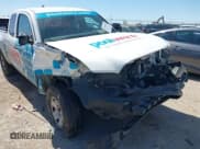 ✅ 2021 Toyota Tacoma SR • VIN: 3TYRX5GN7MT015507 • Lot: 41762340. Wystawiony na IAAI z przebiegiem 50 611 mil. Bezpłatny archiwum sprzedaży aukcyjnych z USA i szczegółowy raport historii pojazdu na DreamBid. Zdjęcie 6.