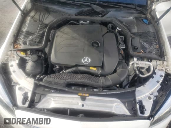 ✅ 2019 Mercedes-Benz C 300 • VIN: 55SWF8DB2KU287315 • Лот: 84185465. Опубликован ранее на Copart с пробегом 47 986 миль. Бесплатный доступ к архиву аукционных продаж из США и подробный отчёт об истории автомобиля на DreamBid. Изображение 11.