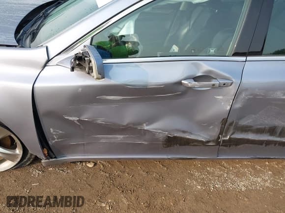 ✅ 2012 Acura TL Advance • VIN: 19UUA8F76CA002322 • Lot: 43157903. Wystawiony na IAAI z przebiegiem Nie podano. Bezpłatny archiwum sprzedaży aukcyjnych z USA i szczegółowy raport historii pojazdu na DreamBid. Zdjęcie 18.