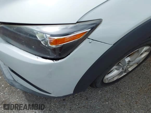 ✅ 2018 Mazda CX-3 Sport • VIN: JM1DKDB77J1322532 • Lot: 42693685. Wystawiony na IAAI z przebiegiem 69 009 mil. Bezpłatny archiwum sprzedaży aukcyjnych z USA i szczegółowy raport historii pojazdu na DreamBid. Zdjęcie 17.