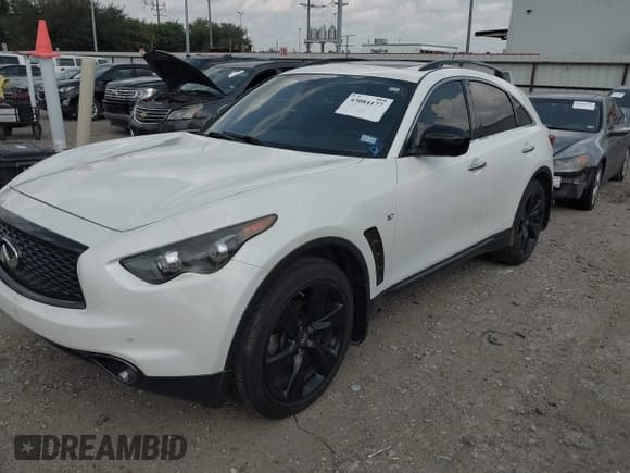 ✅ 2017 Infiniti QX70 • VIN: JN8CS1MW2HM411677 • Lot: 43084177. Listed on IAAI with 86,468 mi. Free auction sales archive from the USA and detailed vehicle history report at DreamBid. Image 2.